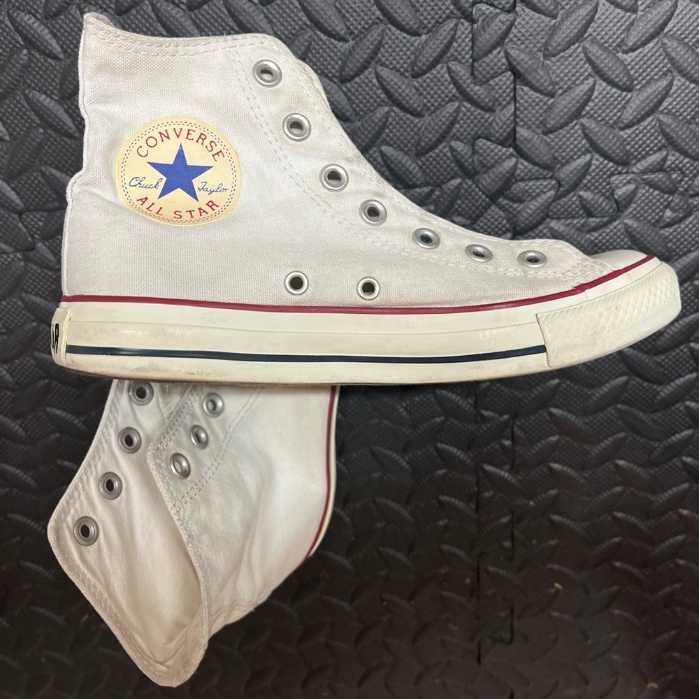 Converse Chuck Taylor High Tops in White